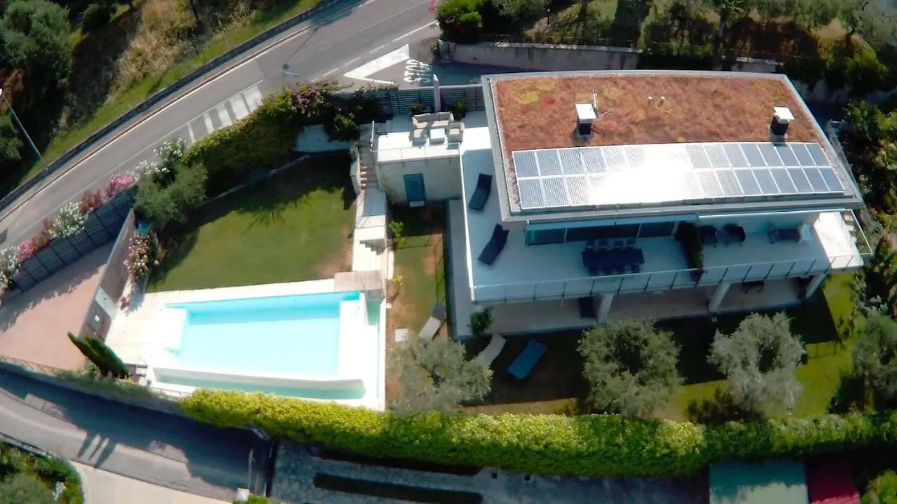 Villa Madaba - Immobiliare Azzurra Bardolino